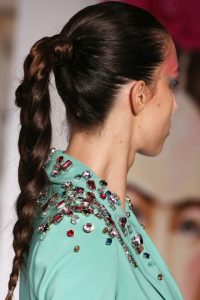 quick and easy everyday hairstyles for long hair
