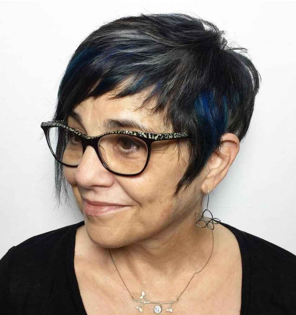 hairstyles for over 60 with glasses 2021