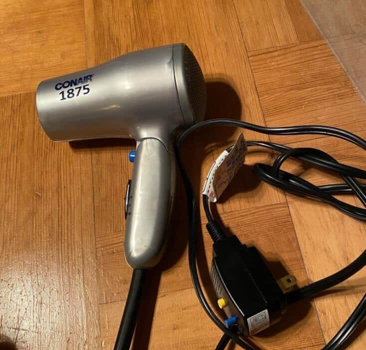 how to use hair dryers with retractable cords