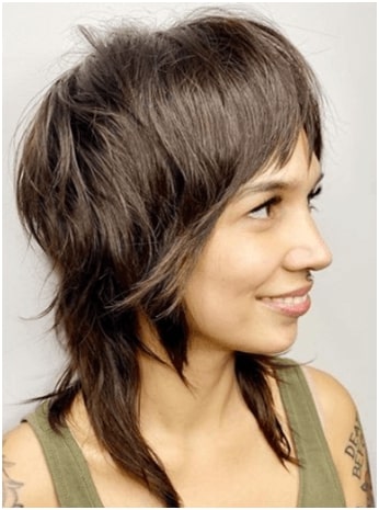 Cool Haircut for Wavy Frizzy Hair