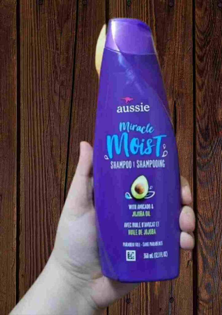 The Aussie Miracle Moist Shampoo Review | My Experience With Shampoo! - Hair Everyday Review
