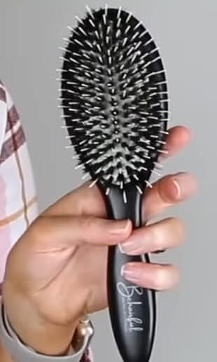 best hair brush for curly frizzy hair