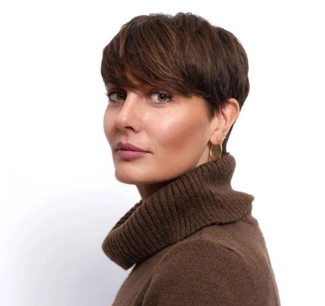 pixie haircuts women over 40