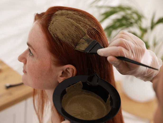 How To Prepare Henna For Hair To Minimize Damage
