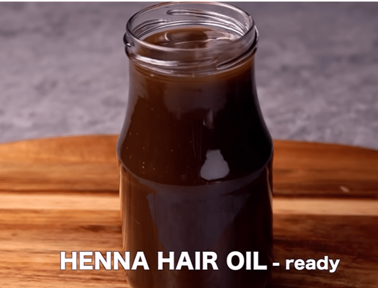 Can I Use Oil Instead Of Water For Mixing Henna For Dry Hair