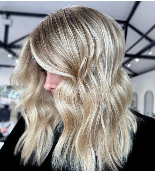 What To Say To Your Hairdresser If You Want A Root Shadow