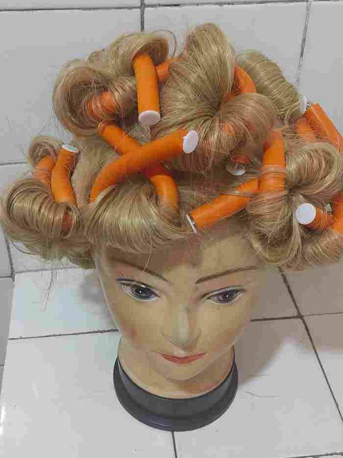 curling synthetic hair